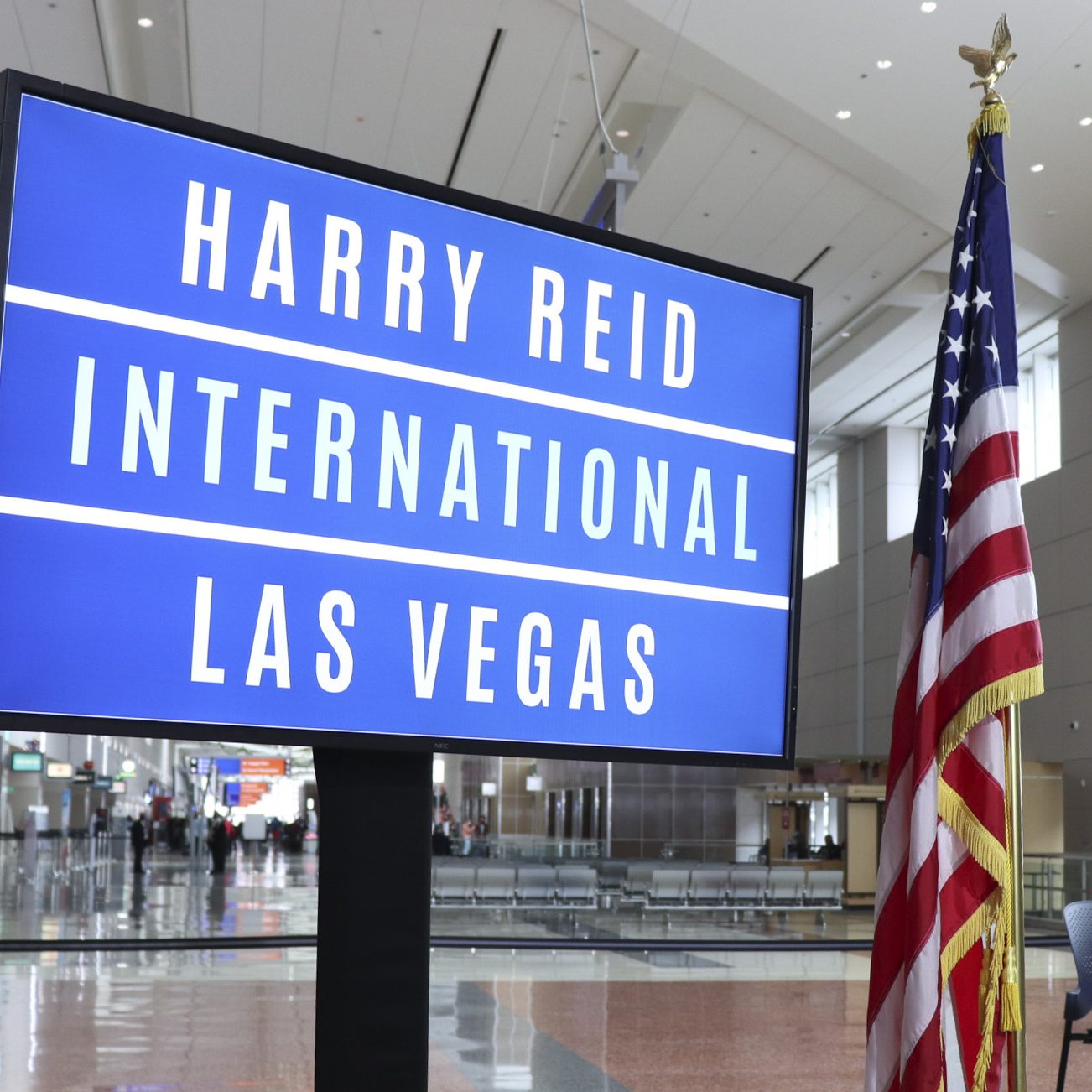 Las Vegas airport is officially named Harry Reid International
